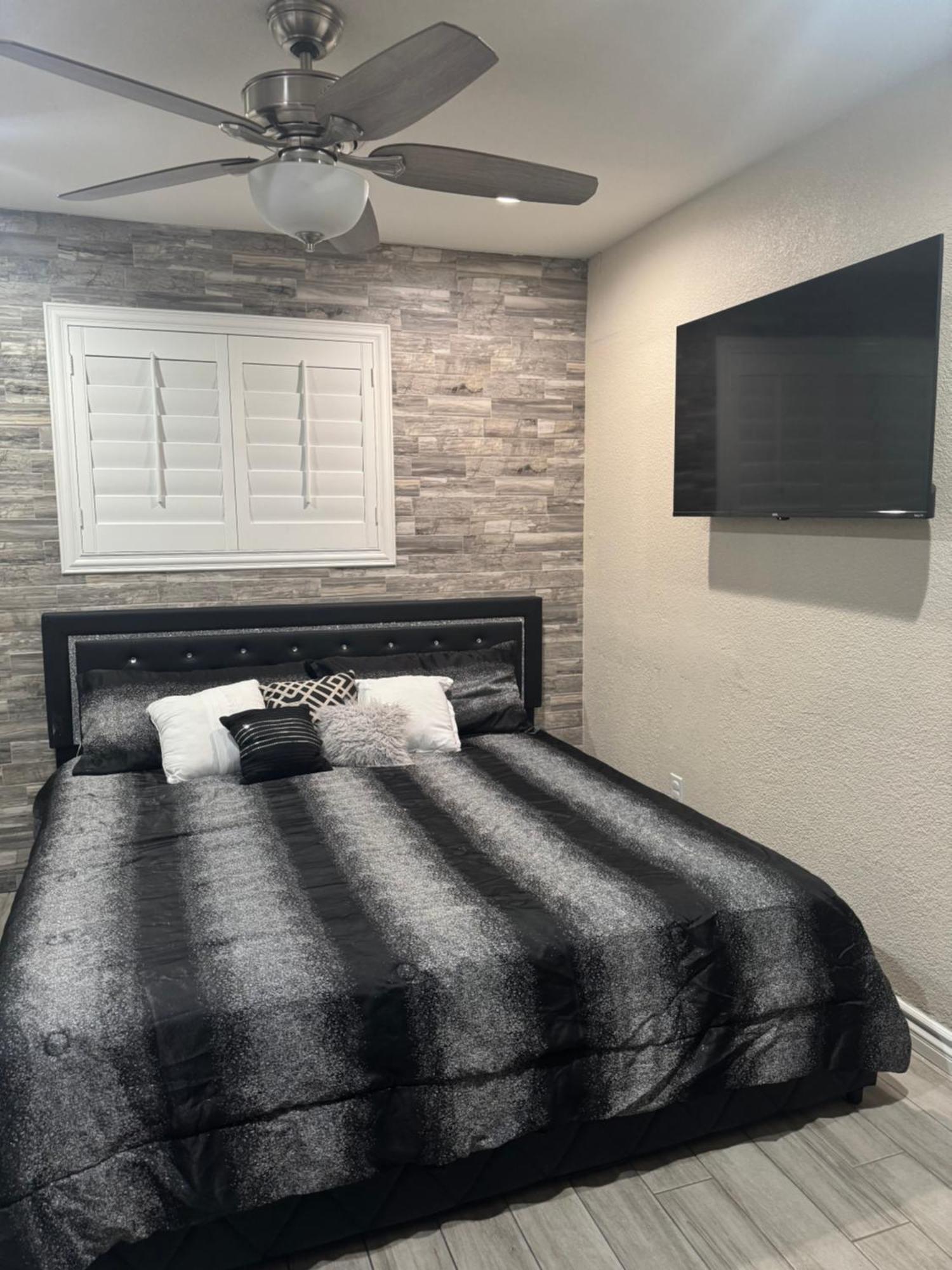 Beautiful And Cozy Family House Pool And Barbecue * Las Vegas