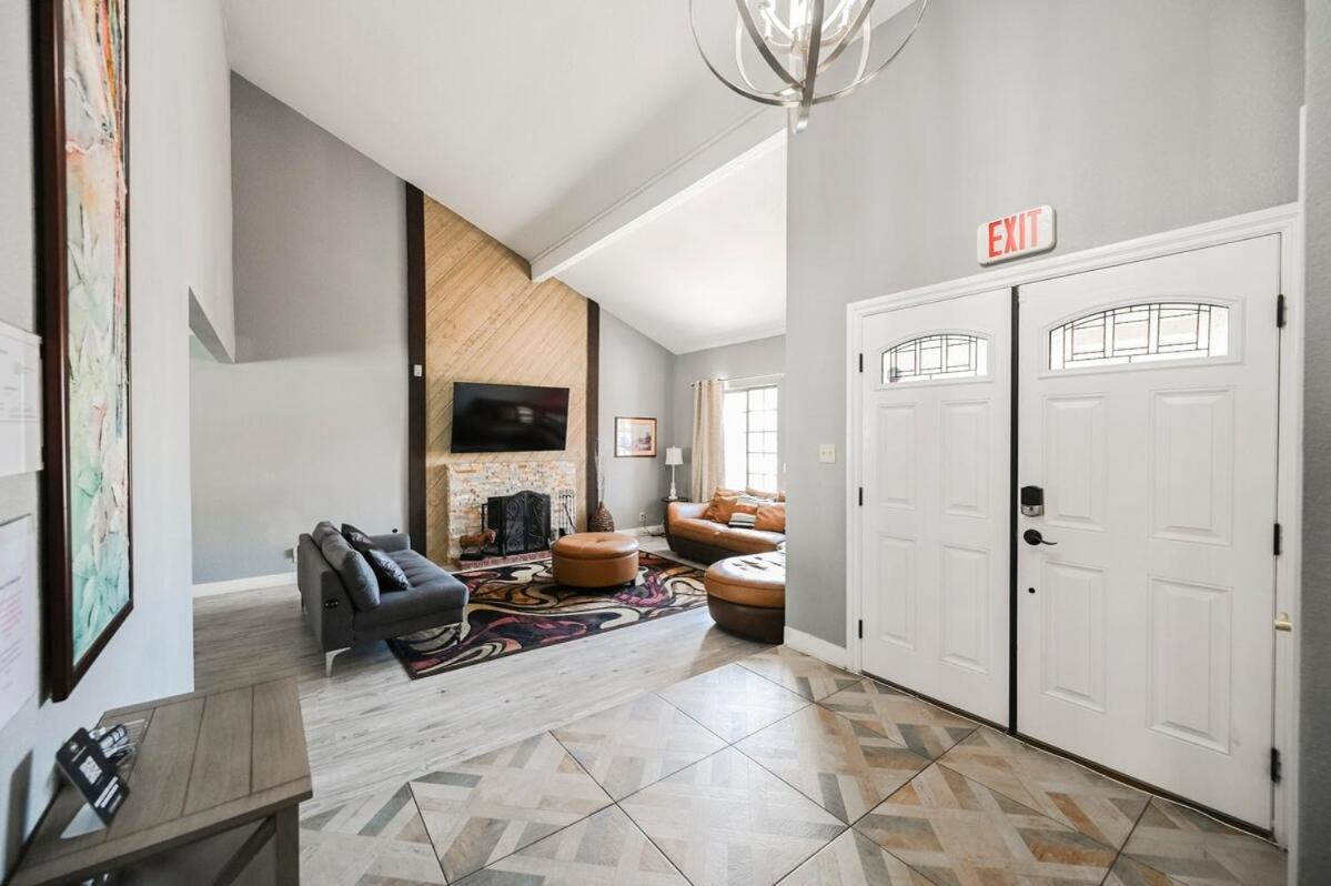 The New Luxe Apartment *