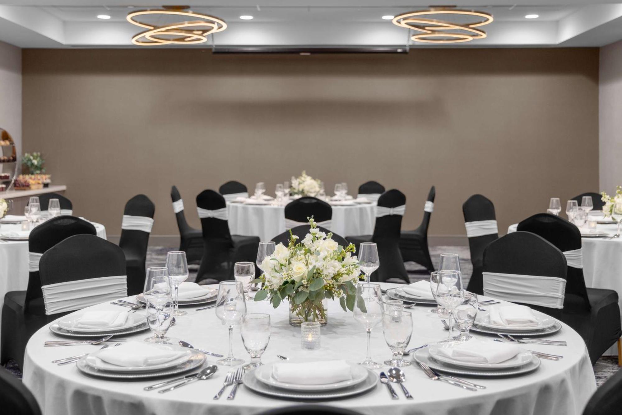 Hotel Doubletree By Hilton Vegas Airport