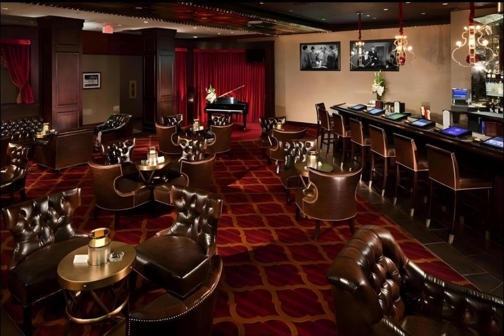 El Cortez & Casino - 21 And Over Only (adults Only)