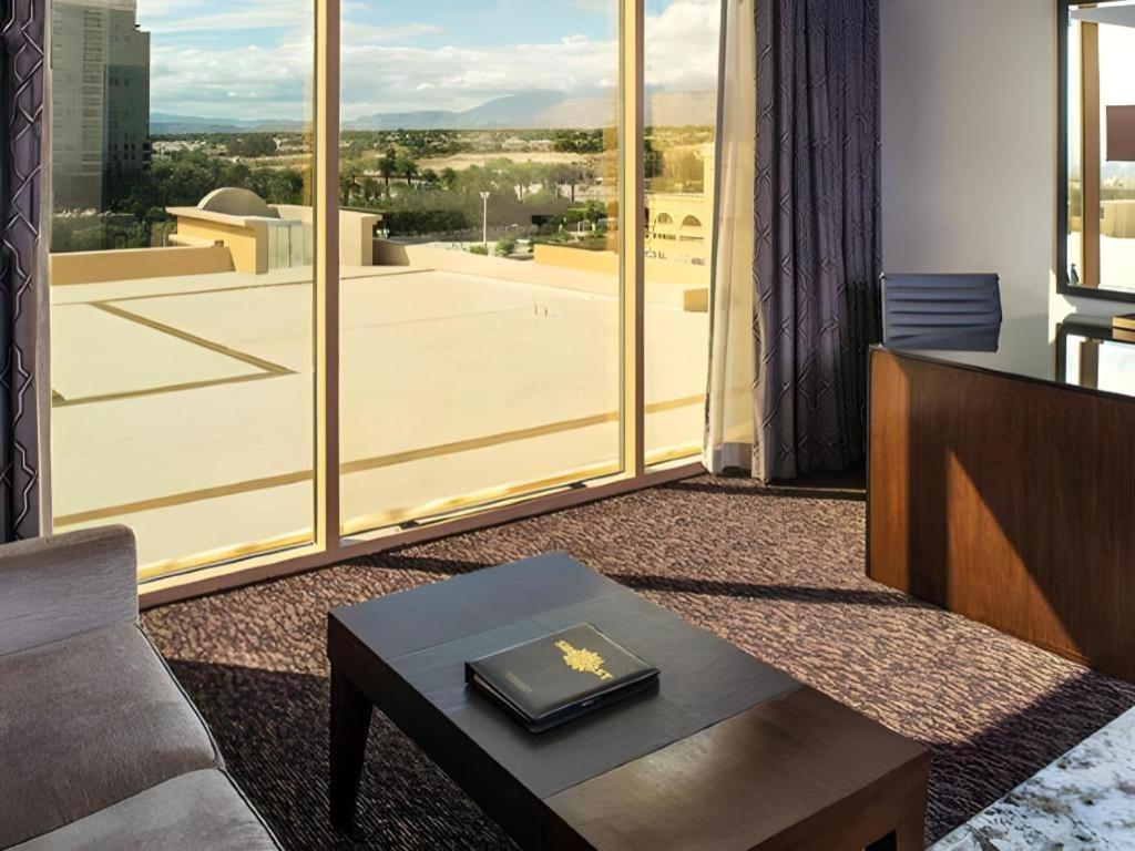 Resort Suncoast And Casino