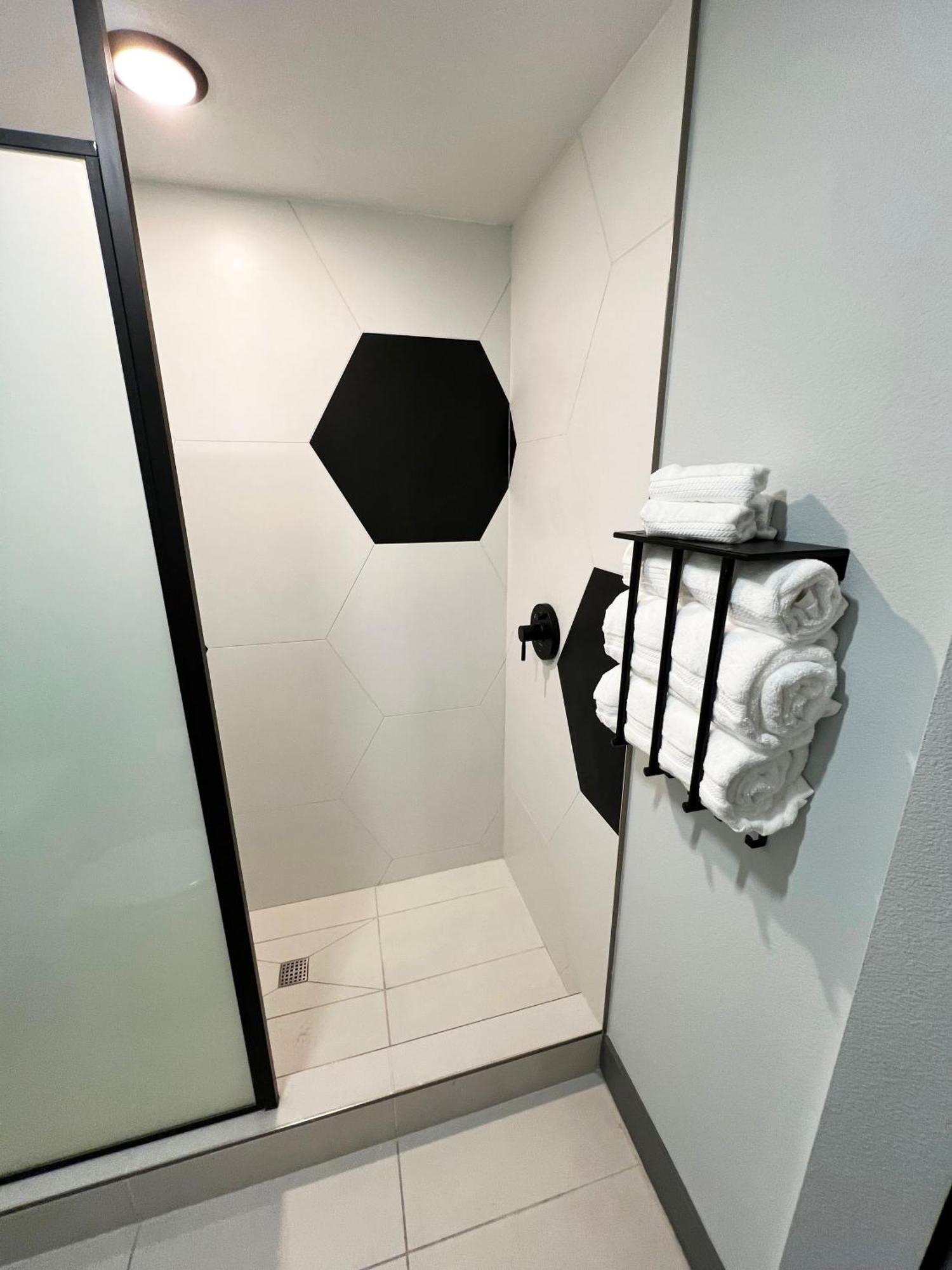 Bent - Lgbtq Hotel Las Vegas