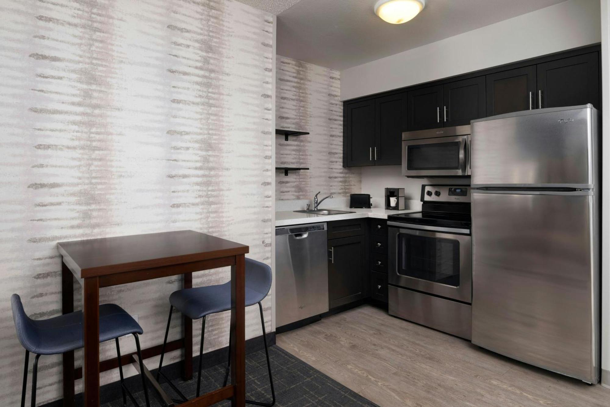 By Marriott Vegas Henderson/green Valley Las Vegas