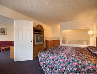 Hotel Express Vegas-nellis By Ihg