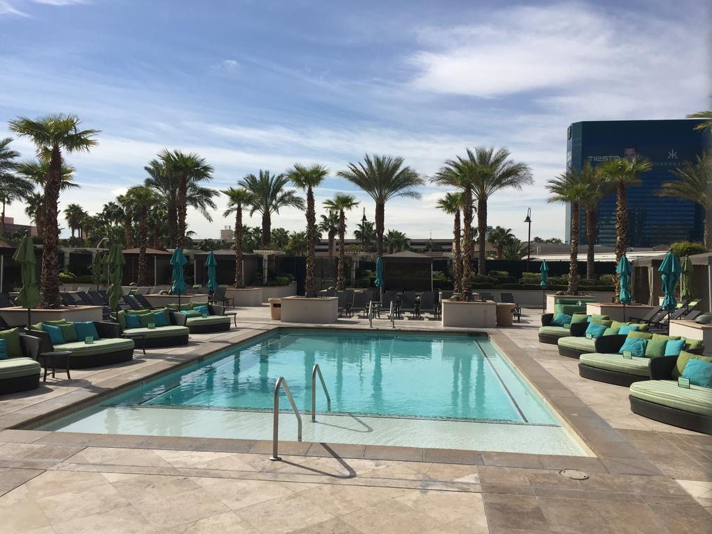 Luxury International At The Signature