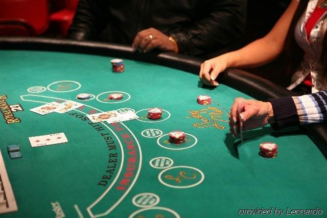 Lucky Club Casino & 2* Las Vegas
