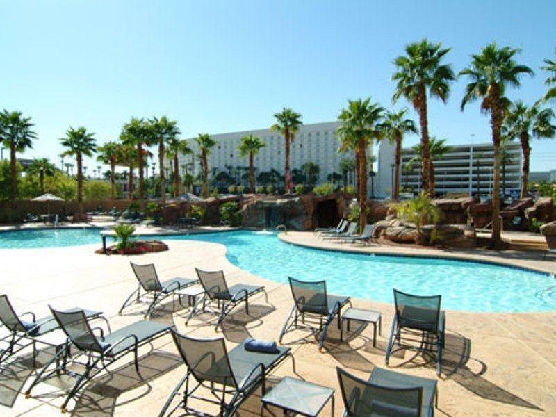 Hotel Embassy By Hilton Vegas