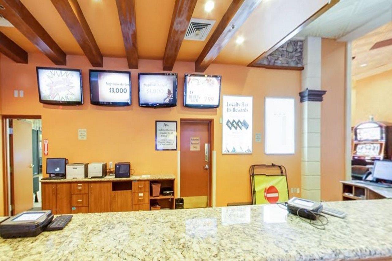 Hotel Silver Sevens & Casino 3*