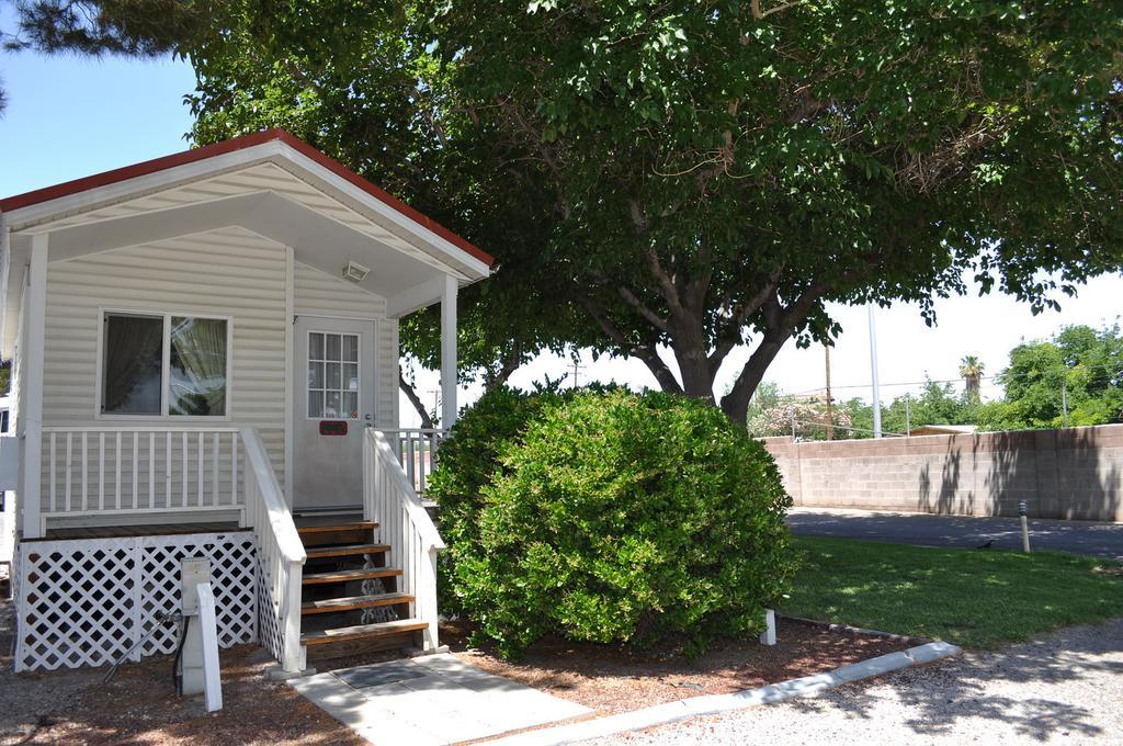 Camping Cabin 6 Holiday park Las Vegas