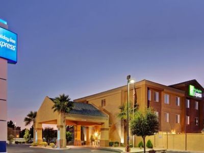 Express Vegas-nellis By Ihg 3*