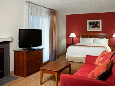 Hotel By Marriott Vegas Convention Center 3*