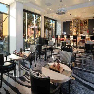 Lucky Dragon Hotel 4*