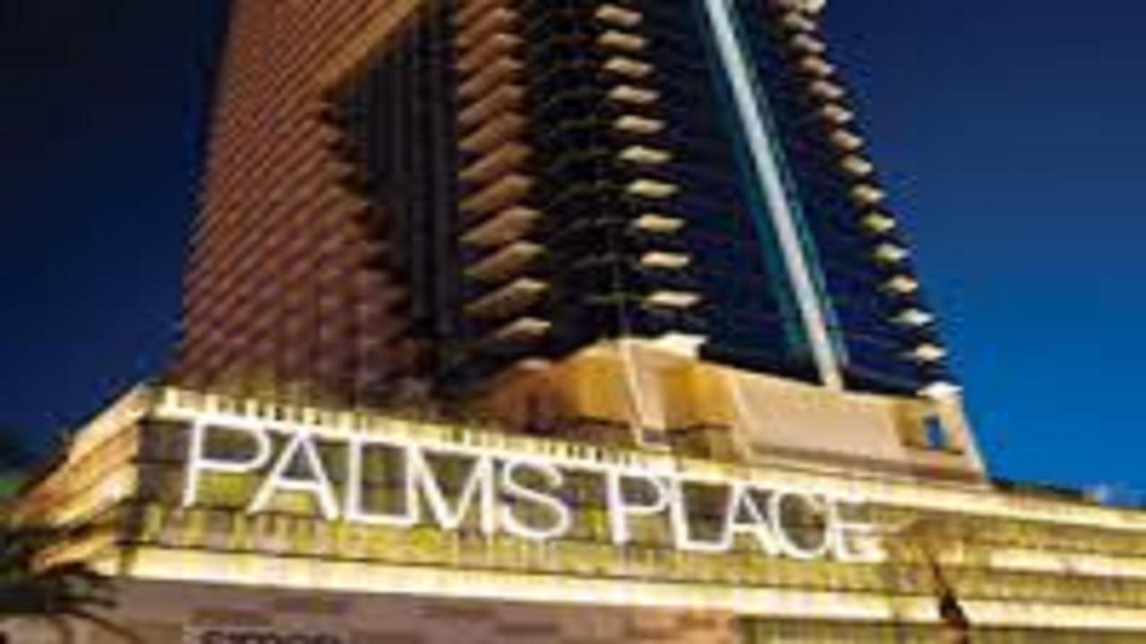Palms Place With Balcony & Strip View Aparthotel