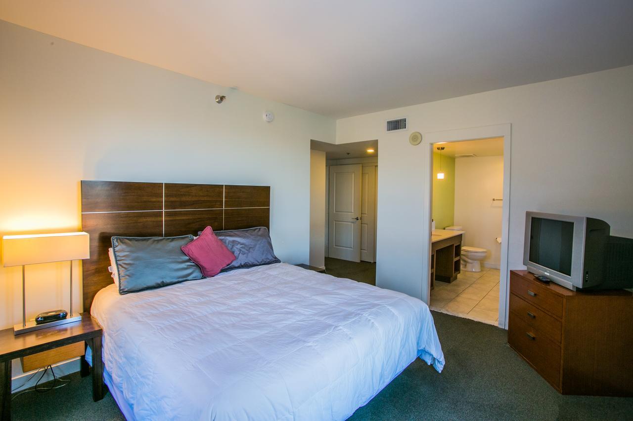 Aparthotel Luna Two-bedroom #331 Las Vegas