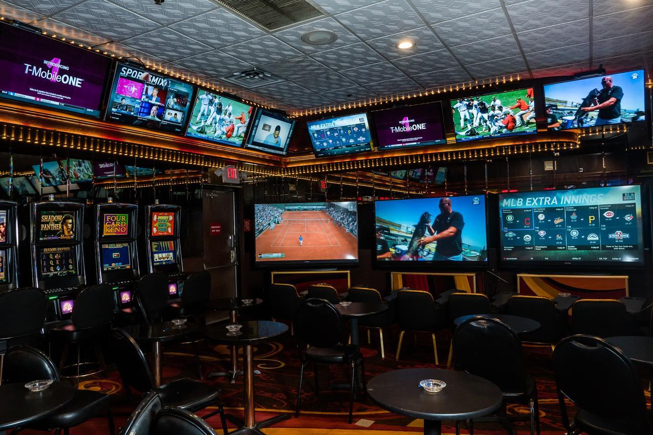 Skyline And Casino 3*