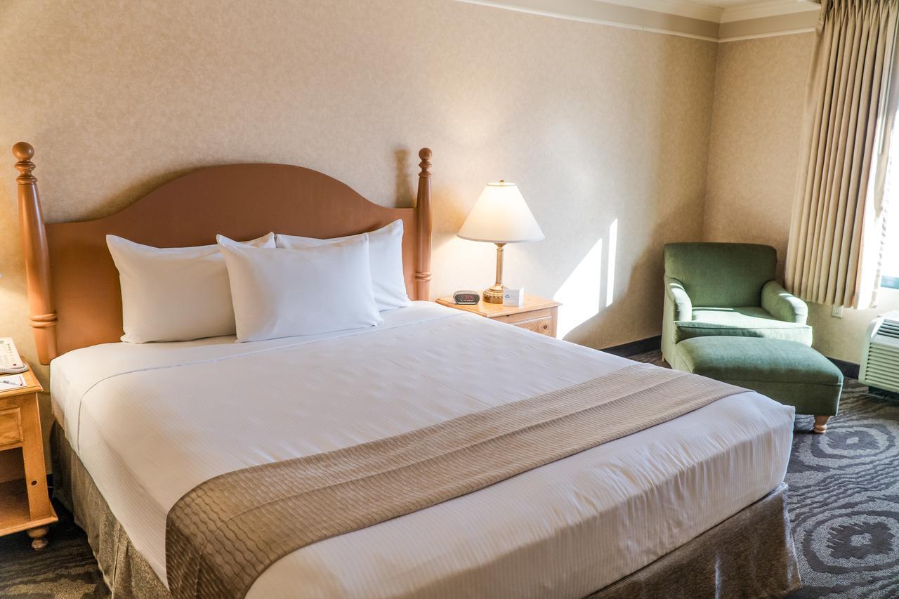 Texas Station Gambling Hall & 3*