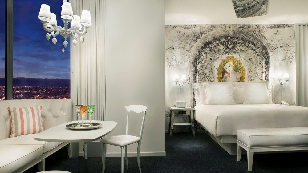 W Las Vegas Resort 4*