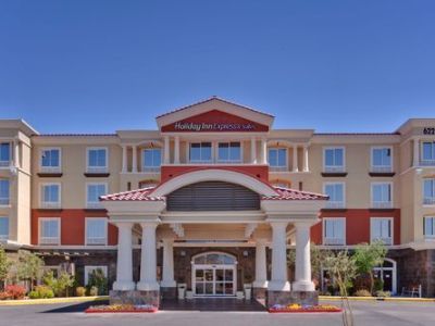 Express & Vegas Sw Springvalley By Ihg 3*