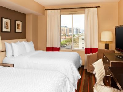 Doubletree By Hilton Vegas East Flamingo 4*