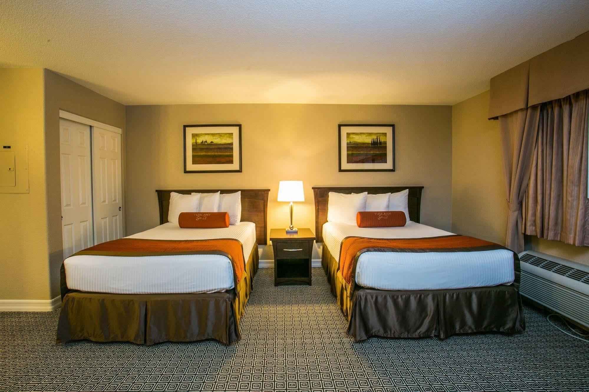 Resort Tuscany & Casino 3*