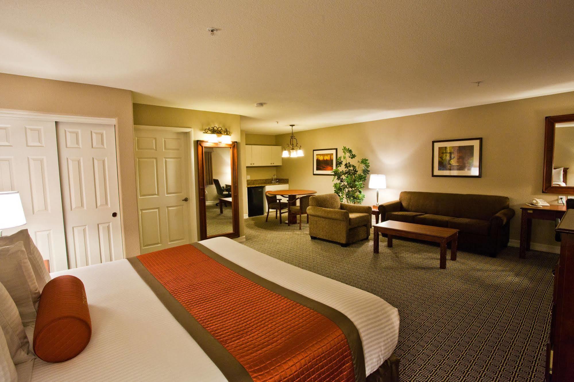 Tuscany & Casino Resort Las Vegas