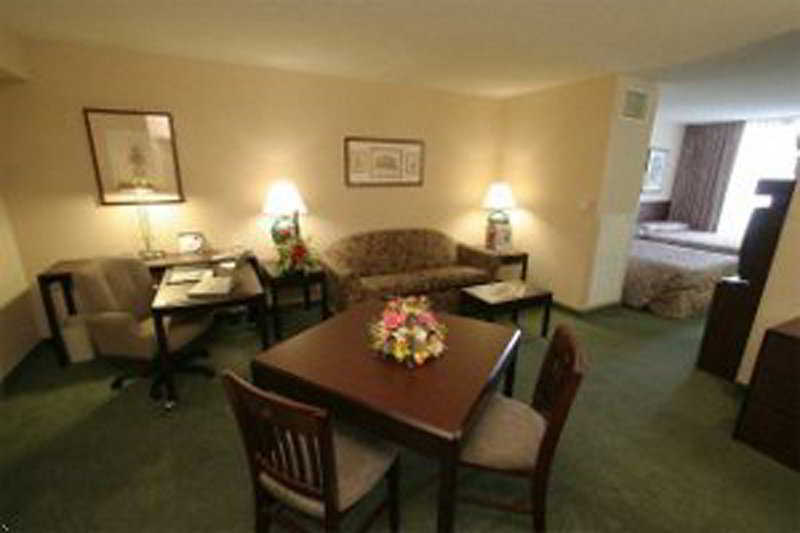 Hyatt Place Vegas Hotel