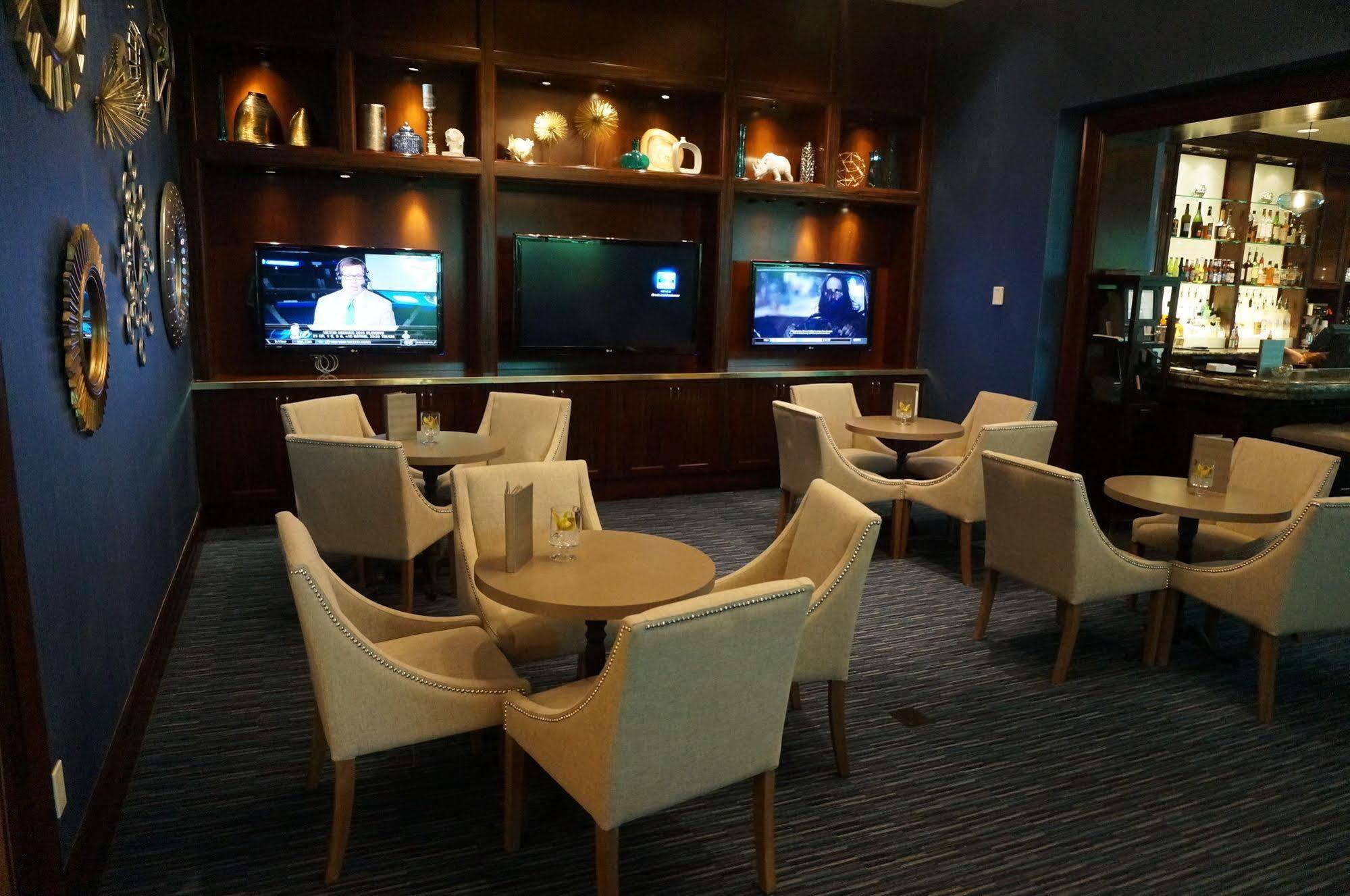 Luxury International At The Signature Aparthotel Las Vegas