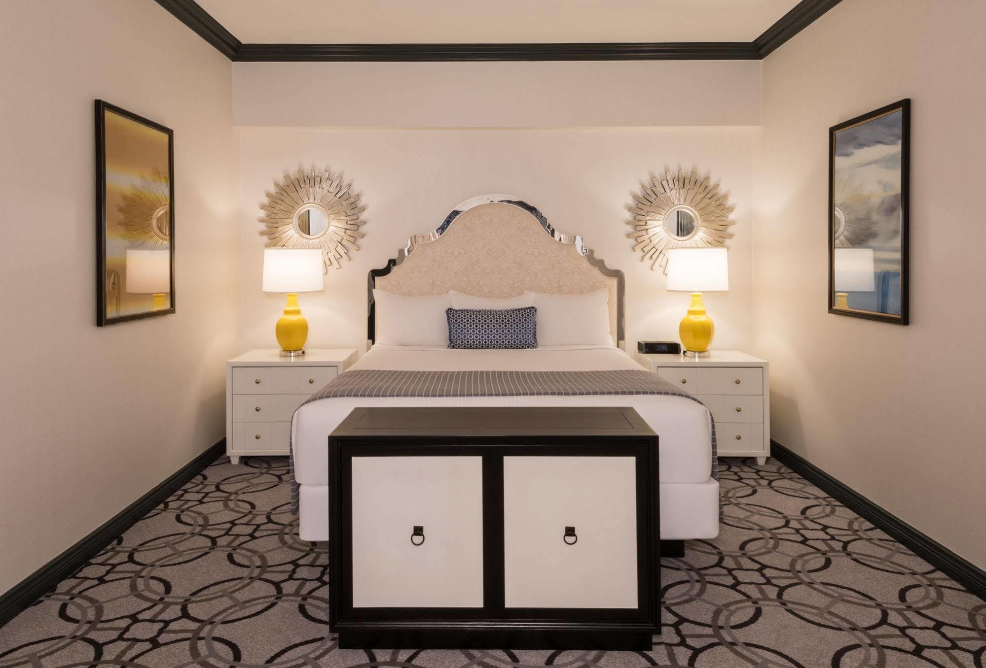 Paris Vegas & Casino (adults Only) Las Vegas