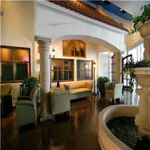 Clarion & Casino Hotel