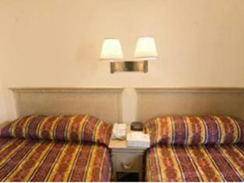 Americas Value Vegas Strip Motel