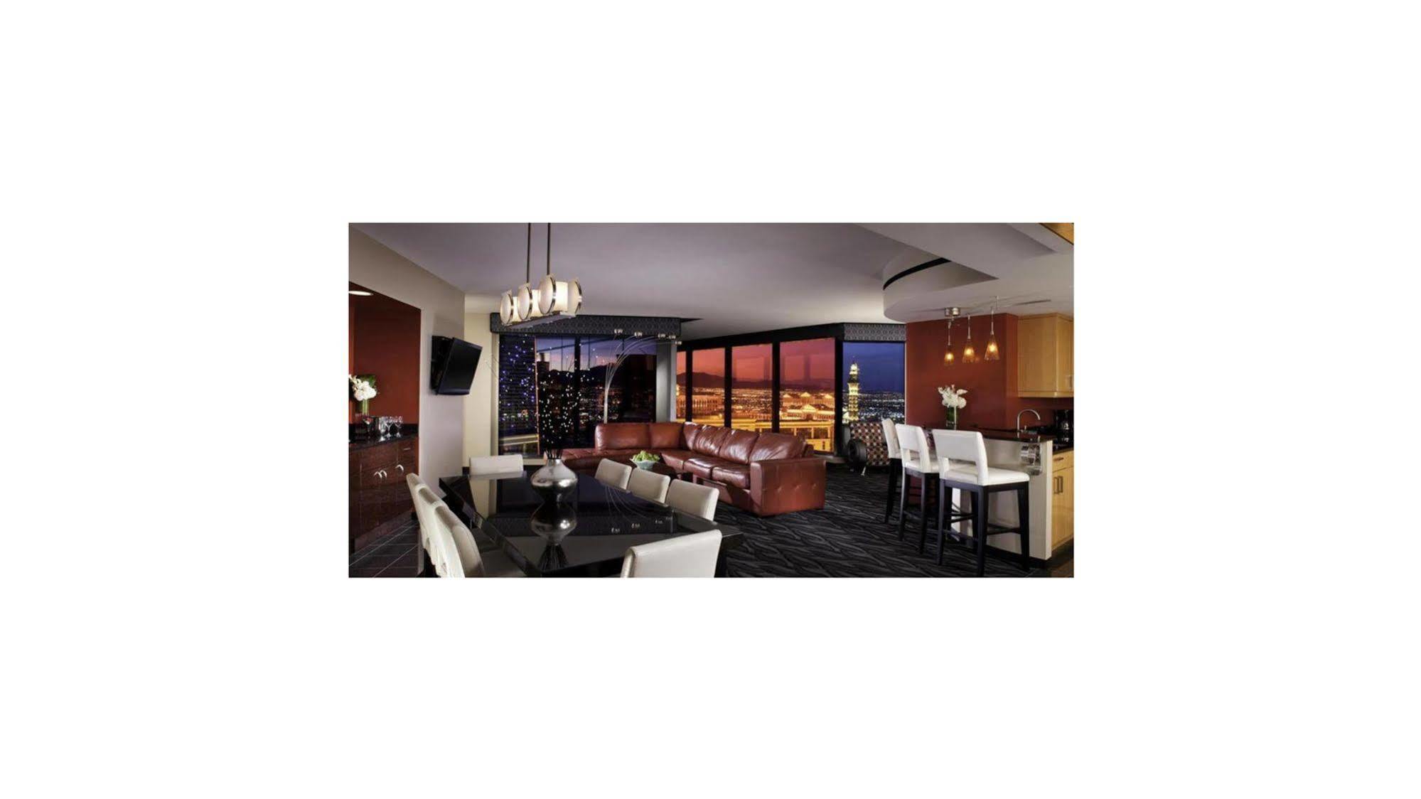 Hilton Grand Vacations Club Elara Center Strip Vegas Resort