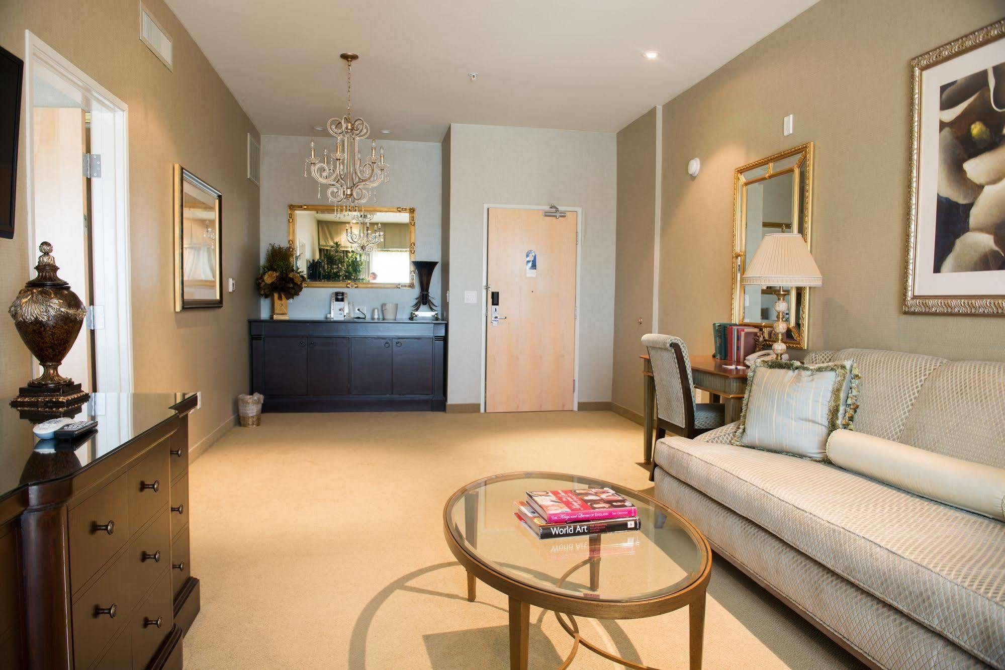 Express & Vegas Sw Springvalley By Ihg Las Vegas