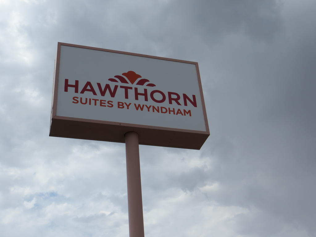 Hawthorn Vegas 3*