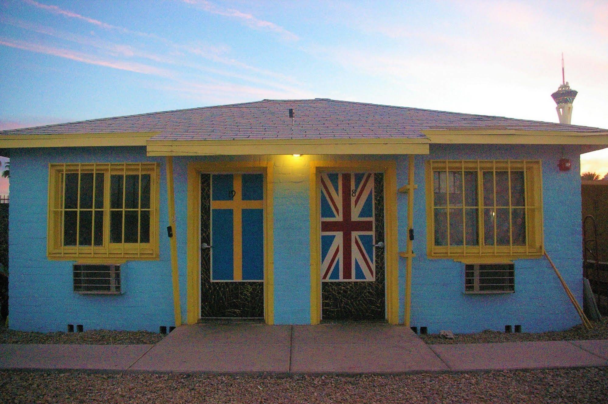 Hostel Bungalows Hostel *