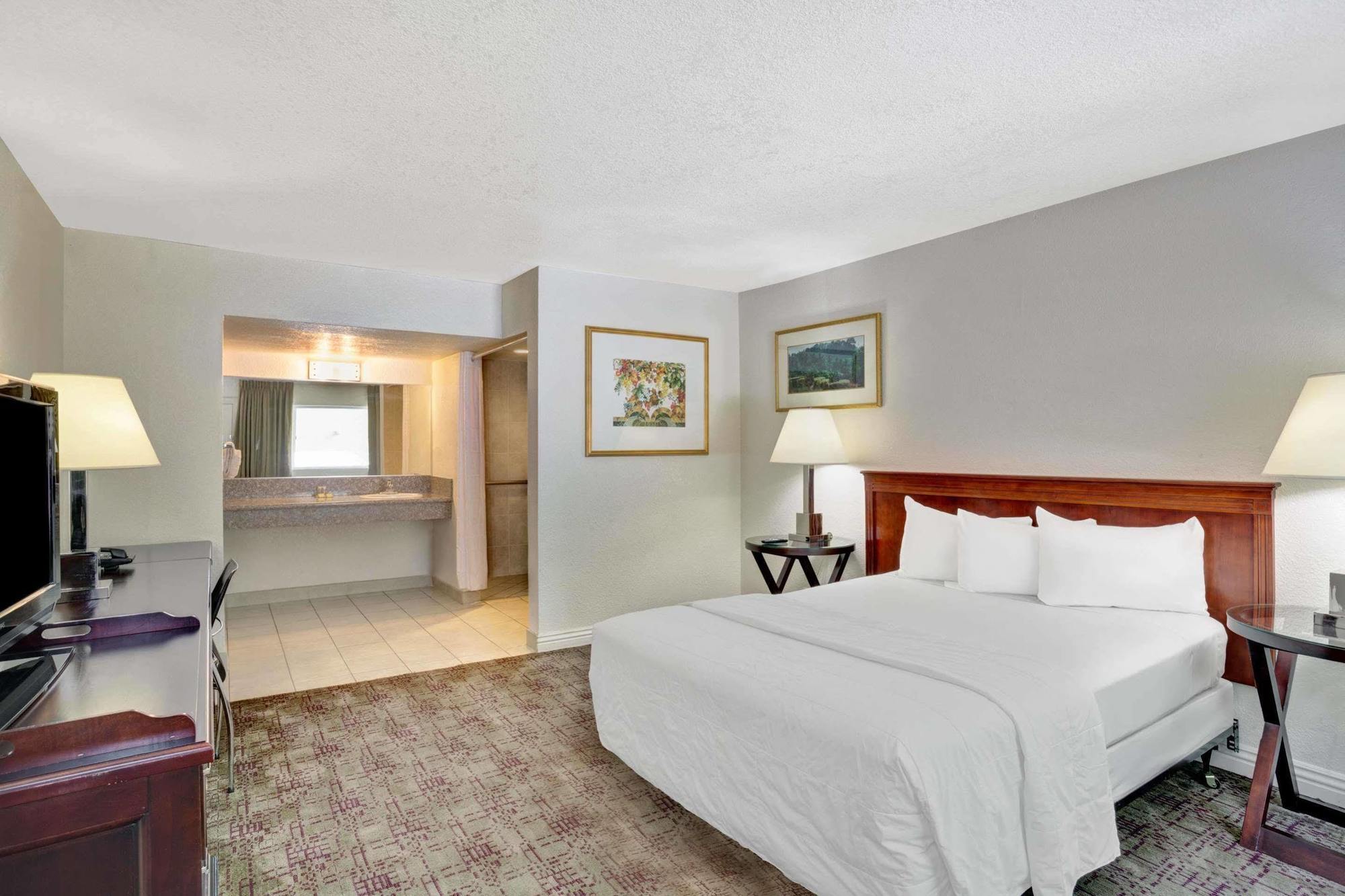 Super 8 By Wyndham Vegas North Strip/fremont St. Area Hotel Las Vegas