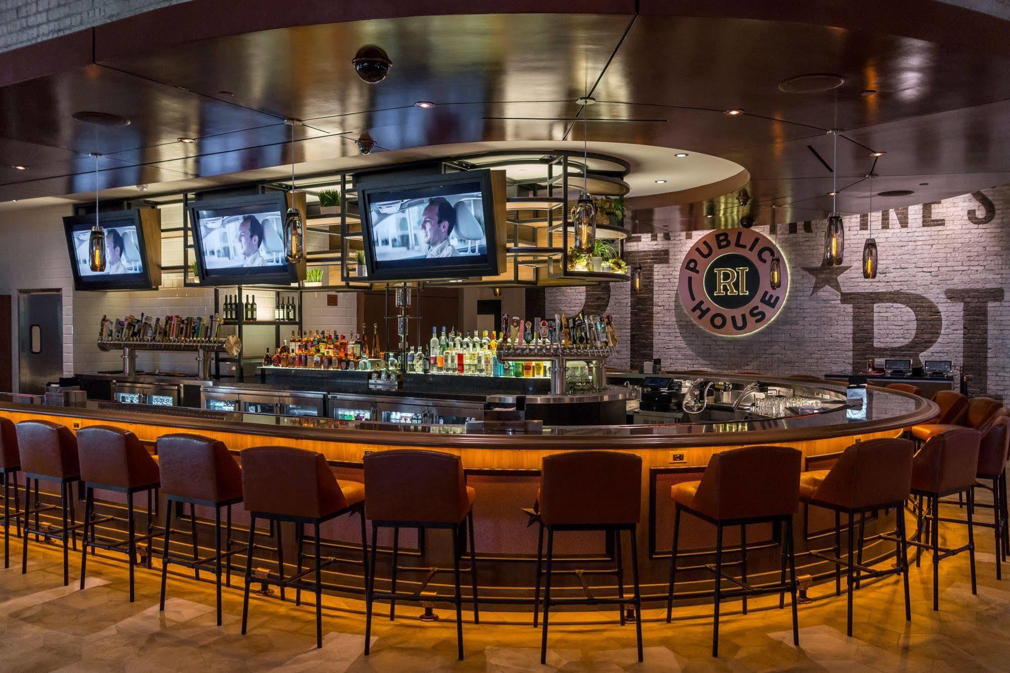 Tropicana Vegas A Doubletree By Hilton & Casino - Free Parking Resort 4*