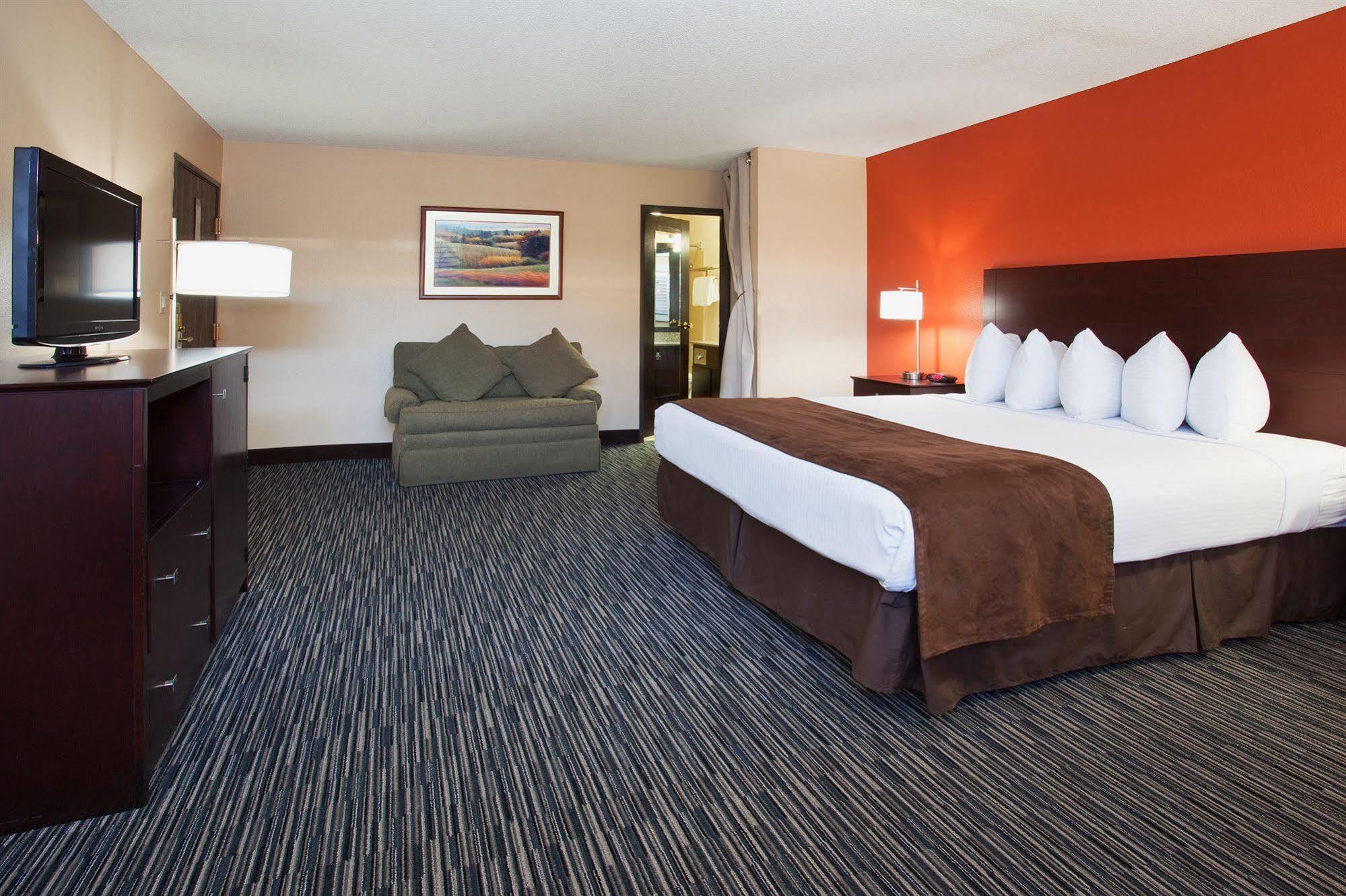 Western Mccarran Las Vegas