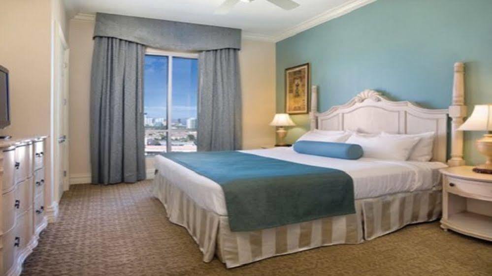 Resort Club Wyndham Grand Desert
