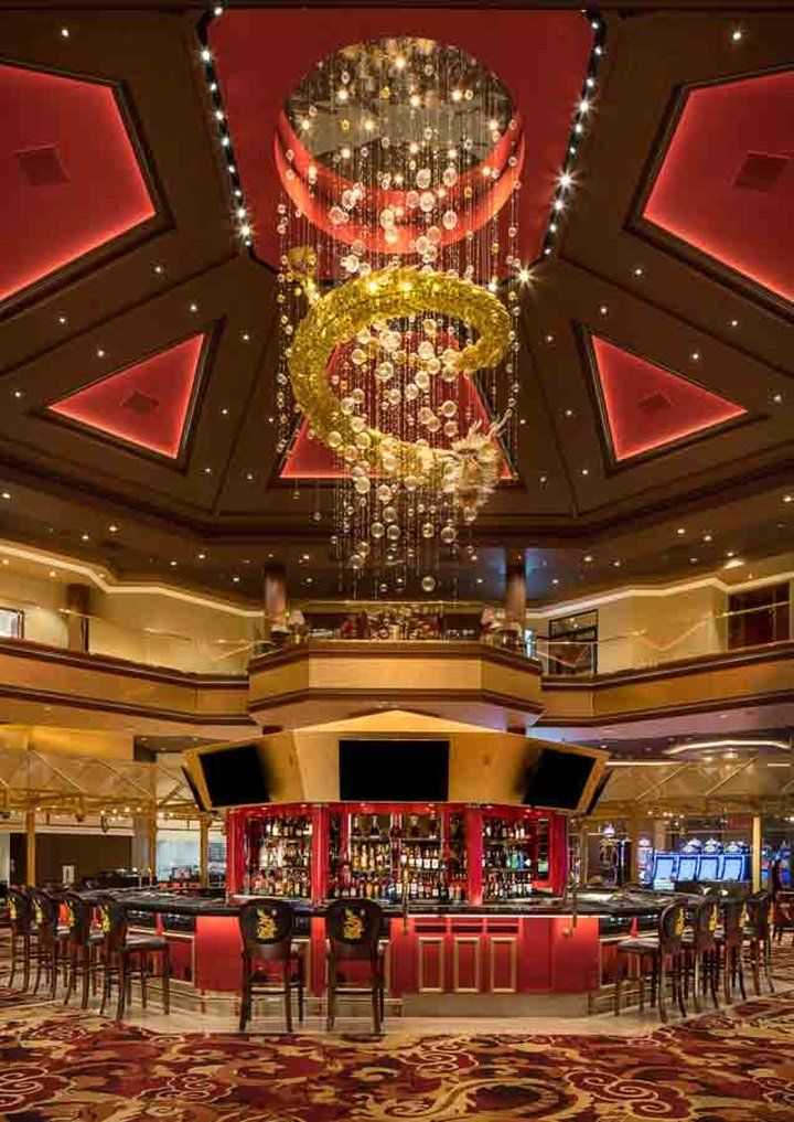 Lucky Dragon Hotel