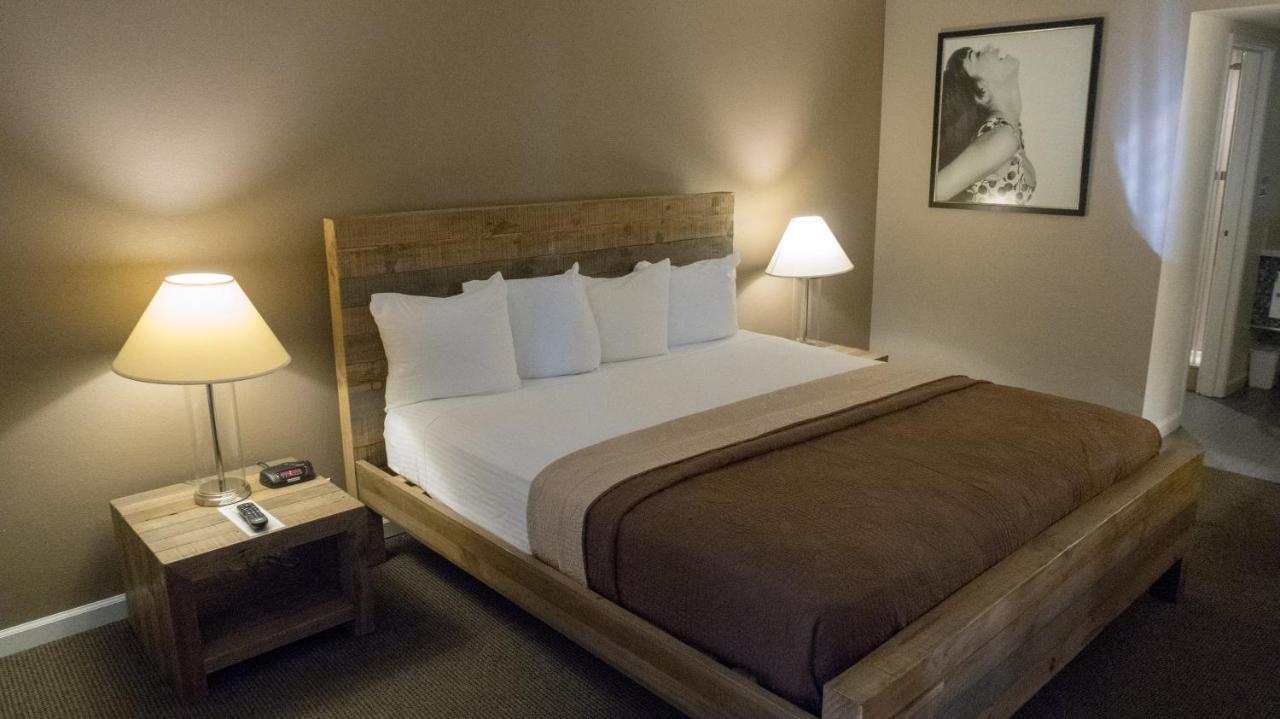 Thunderbird Boutique (adults Only) Hotel