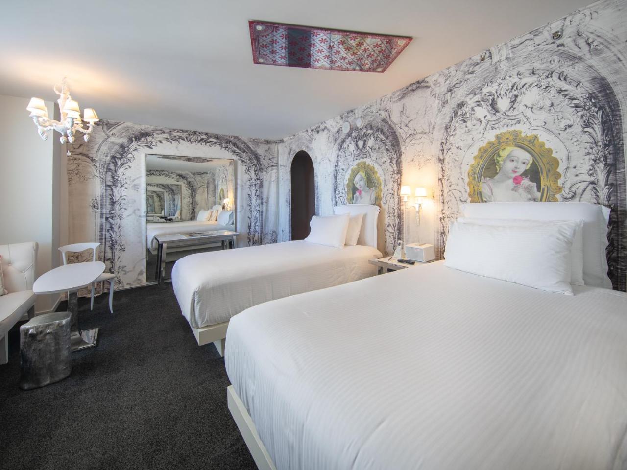 Resort Sahara Vegas 4*