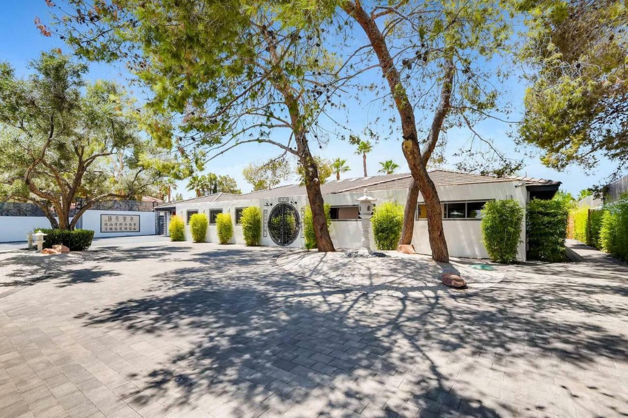 7bd 5ba Mansion W/ Lazy River Hot Tub Sleeps 26 Holiday home Las Vegas