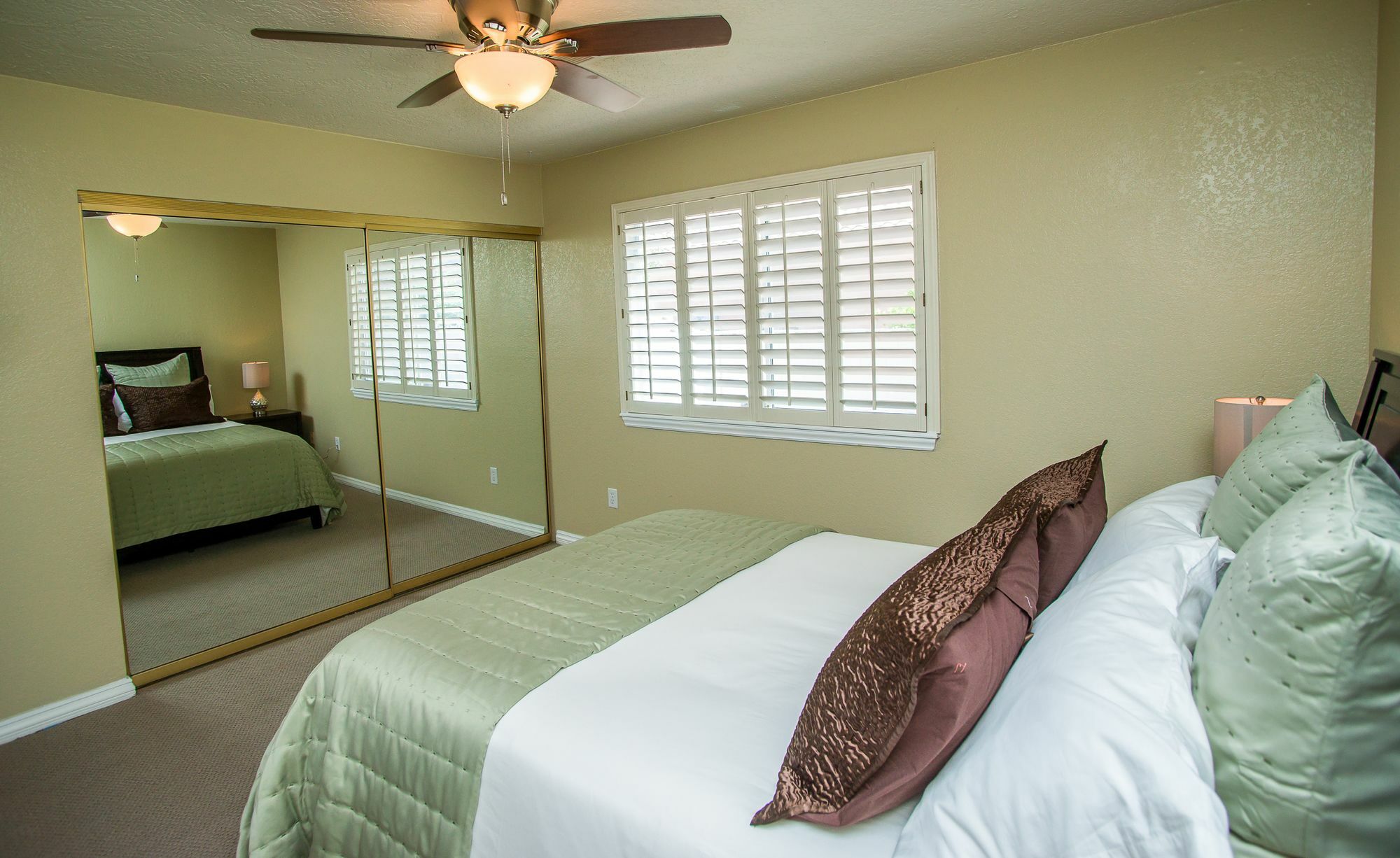 Luxury 6br 10min To Lv Strip Sleeps 20 Apartment Las Vegas