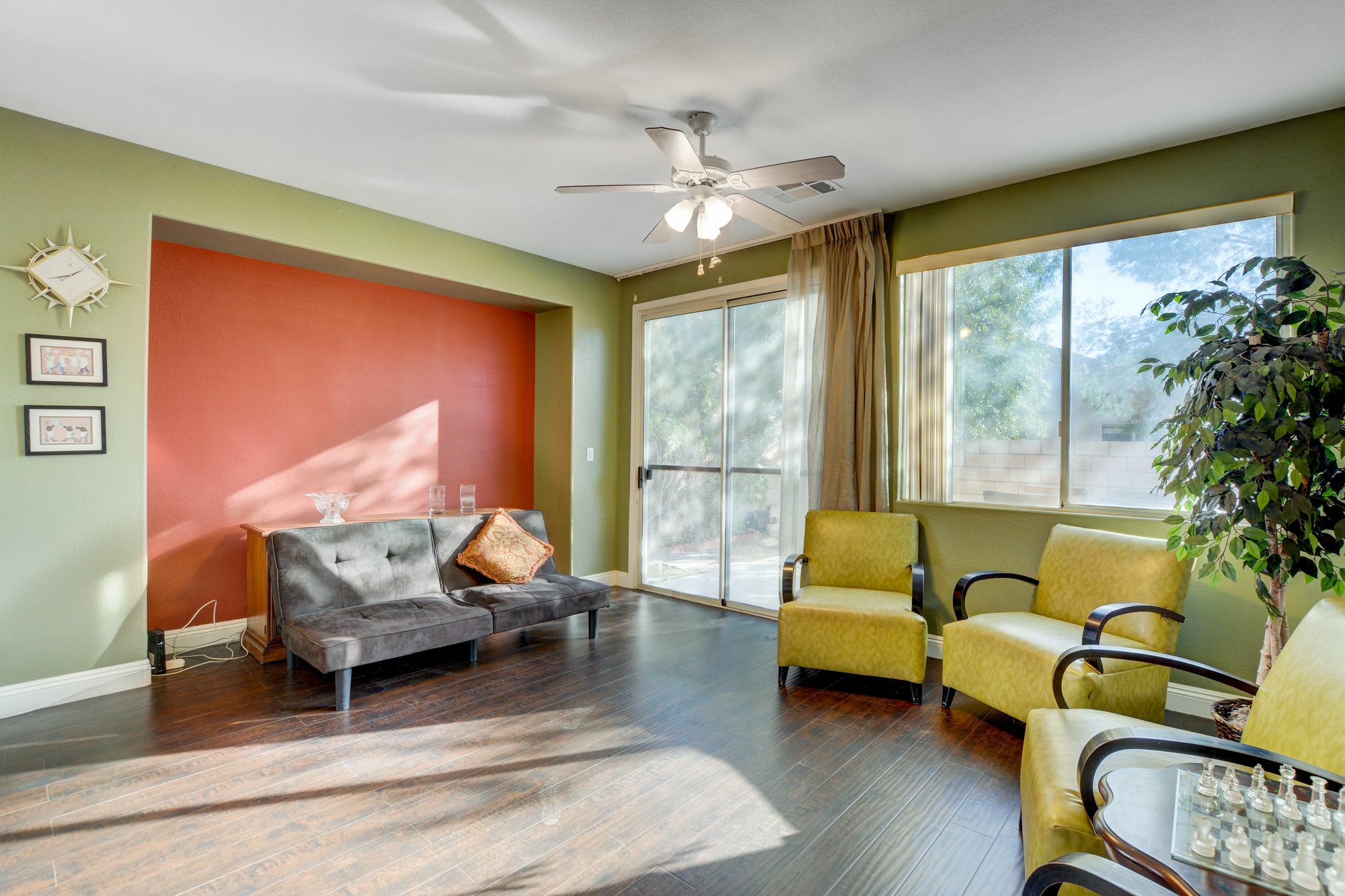 Luxurious 3br 10min To Vegas Strip Apartment