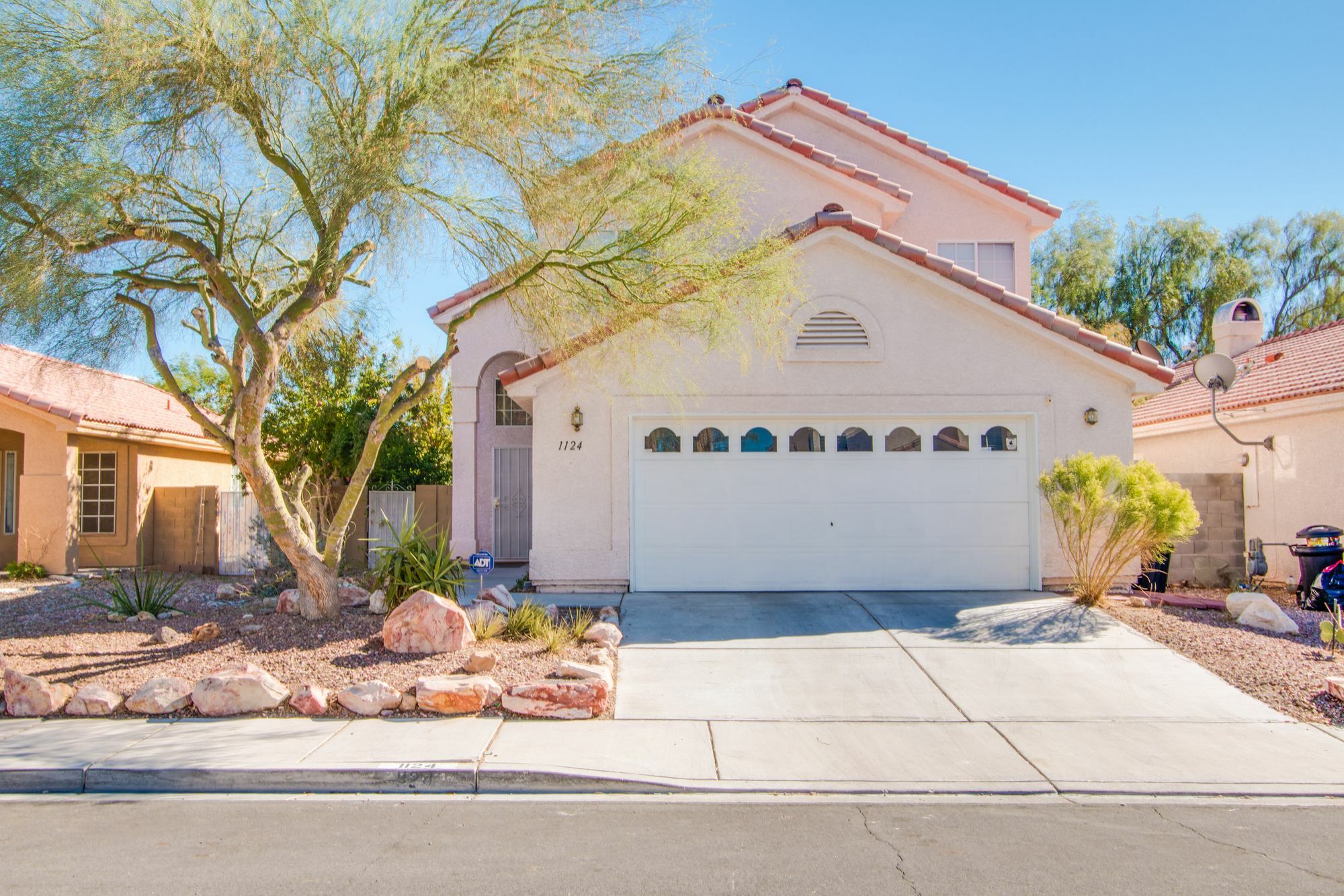 Vegas Luxury Vacation Apartment