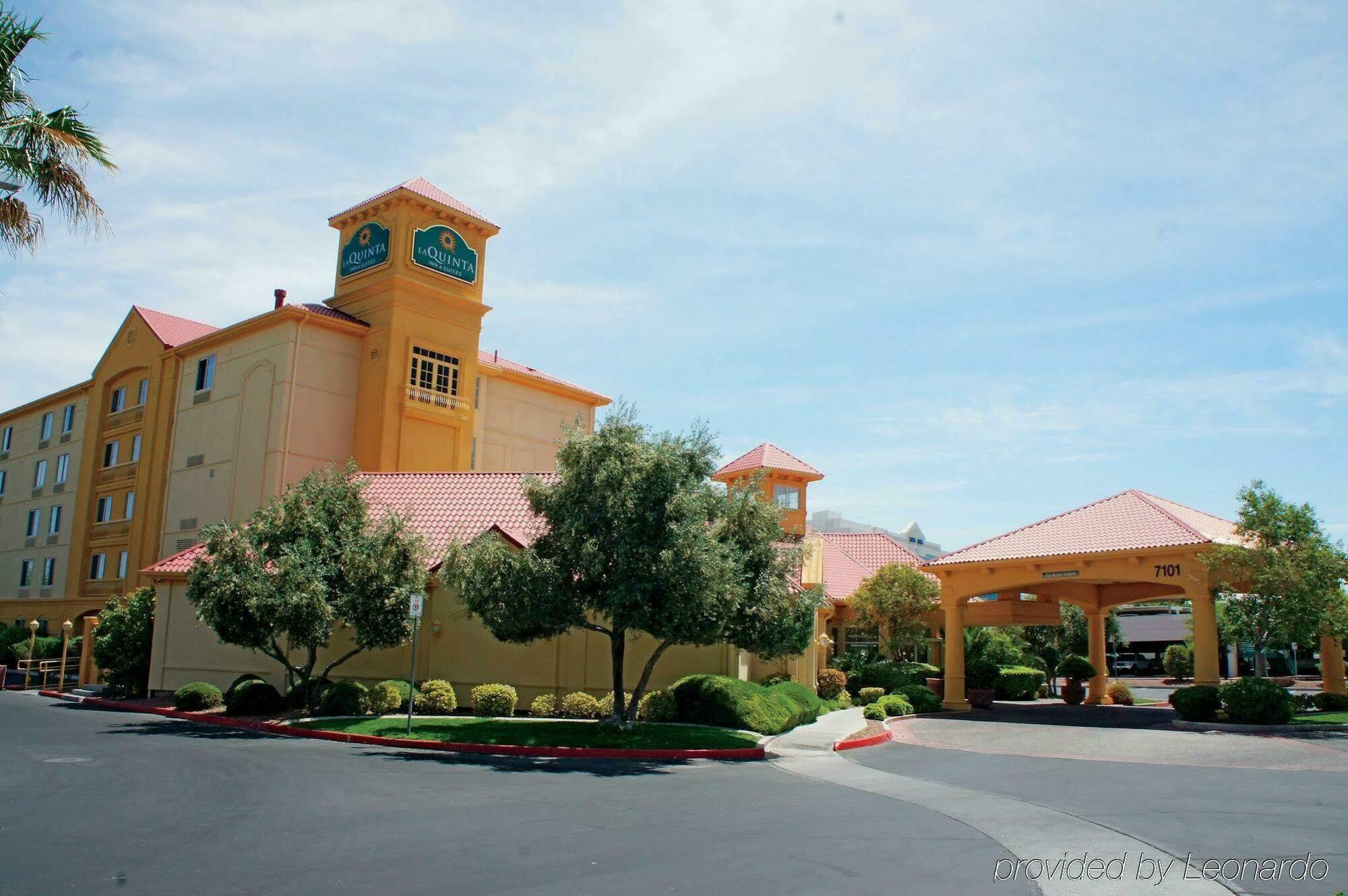 La Quinta By Wyndham Vegas Summerlin Tech Hotel