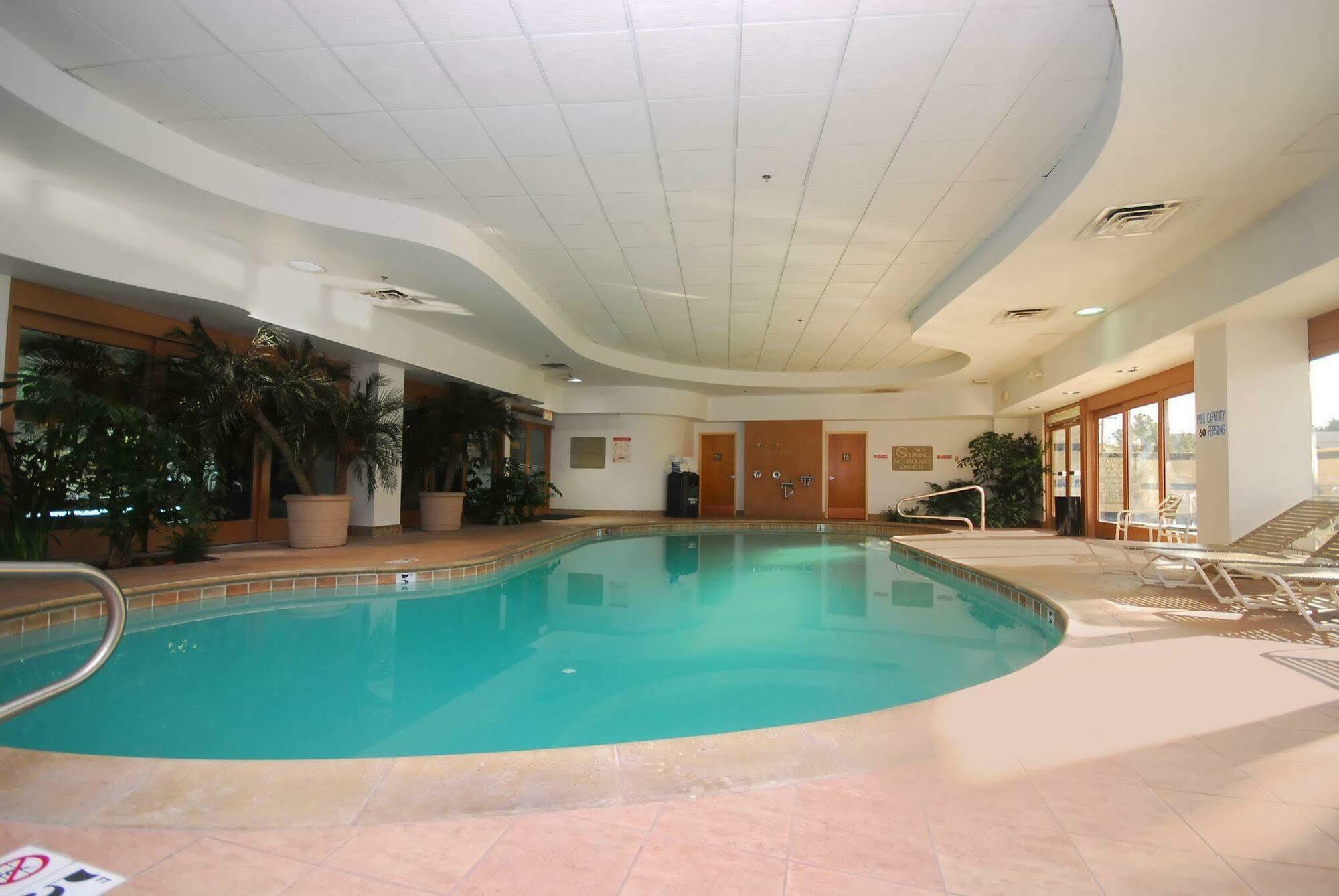Embassy By Hilton Convention Center Vegas 4*