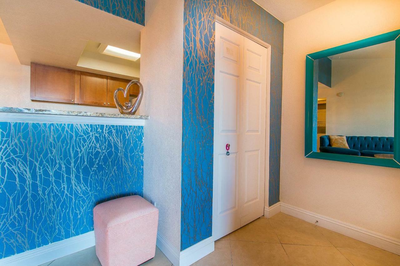 Luxury Modern 2 Apartment Las Vegas