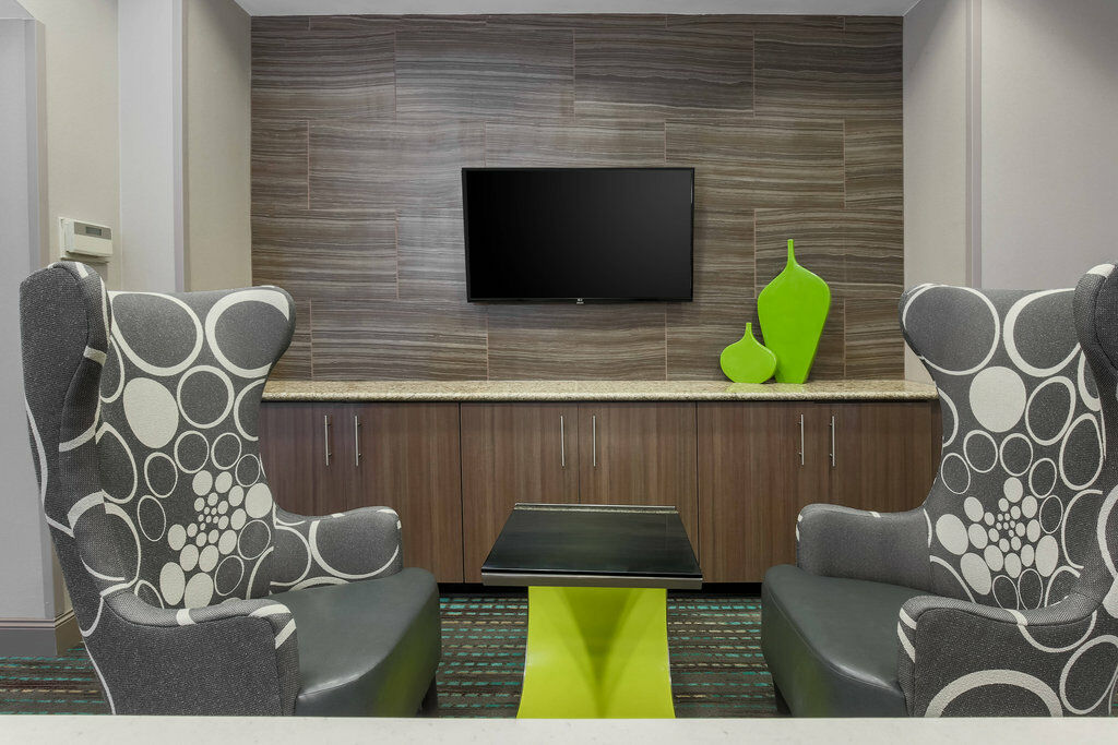 By Marriott Vegas Stadium Area 3* Las Vegas