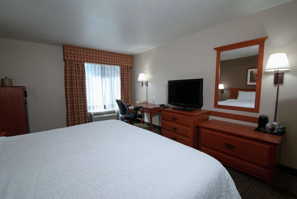 Hampton & Vegas-henderson Hotel 3*